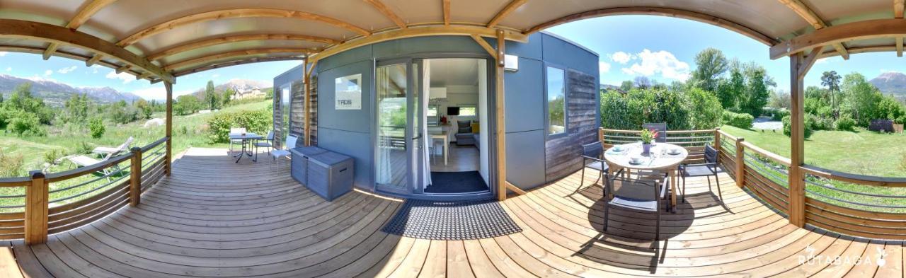 Camping-Hotel De Plein Air Les 2 Bois Baratier Bagian luar foto