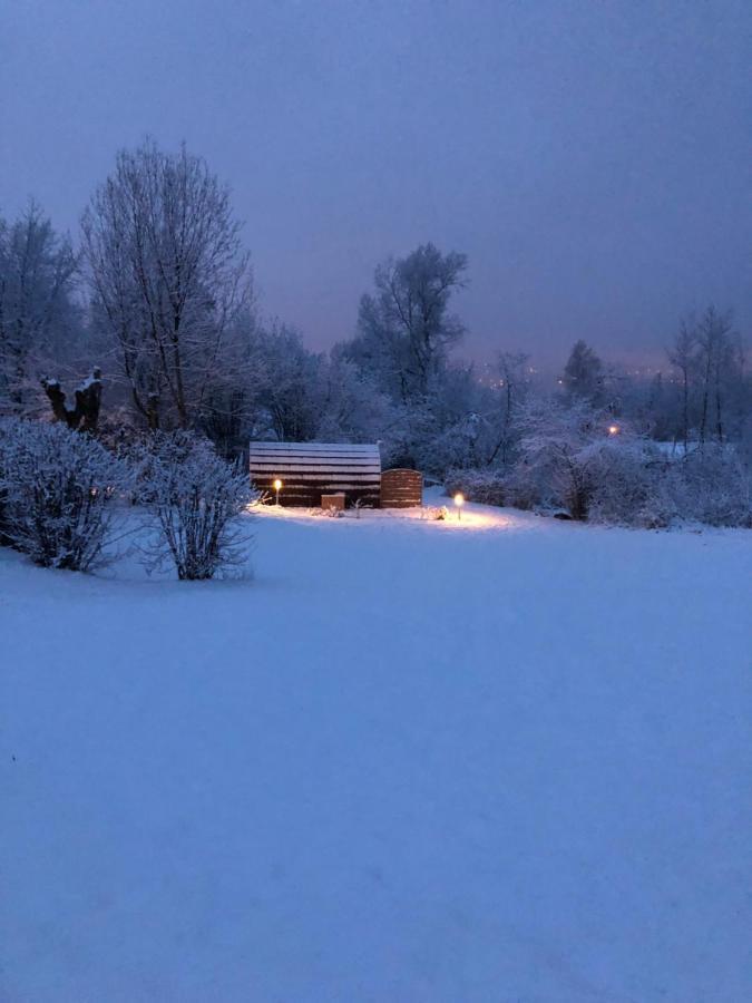 Camping-Hotel De Plein Air Les 2 Bois Baratier Bagian luar foto