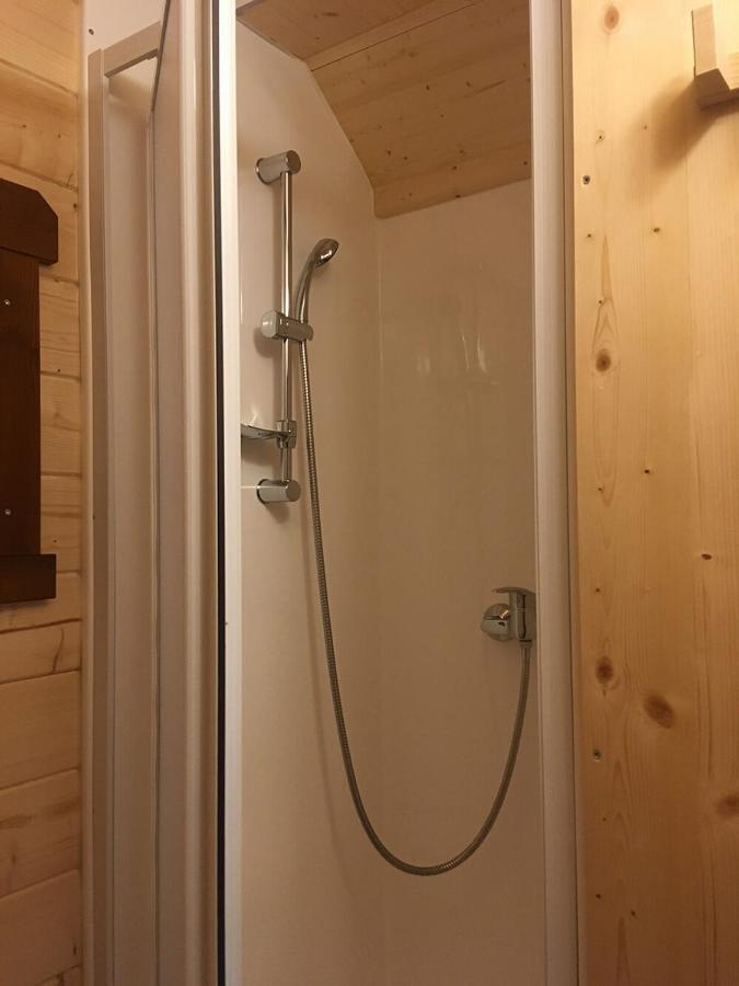 Camping-Hotel De Plein Air Les 2 Bois Baratier Bagian luar foto